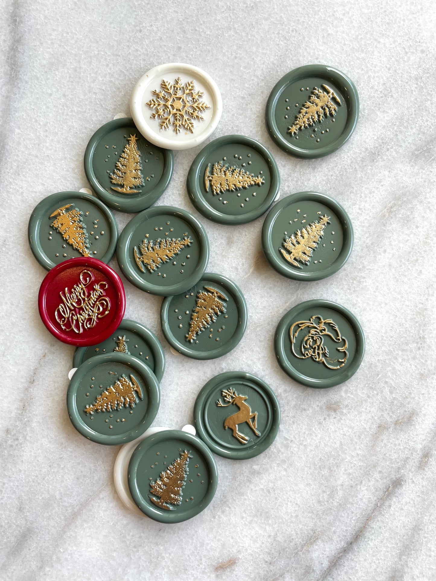 Gold Leaf Holiday Wax Seal - Self Adhesive Wax Seals - Christmas Card Wax Seal - Premade Wax Seals - Megan Bruce Designs